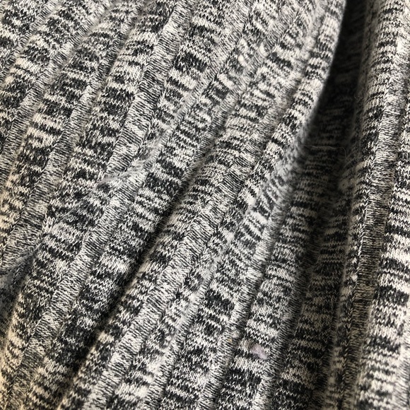 Marled gray mock neck tank - Picture 4 of 4